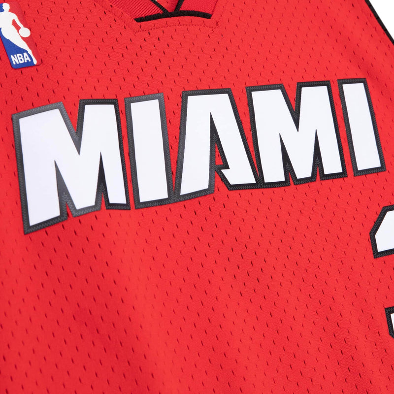 Miami Heat Alternate Dwyane Wade 2005-06 Swingman Jersey