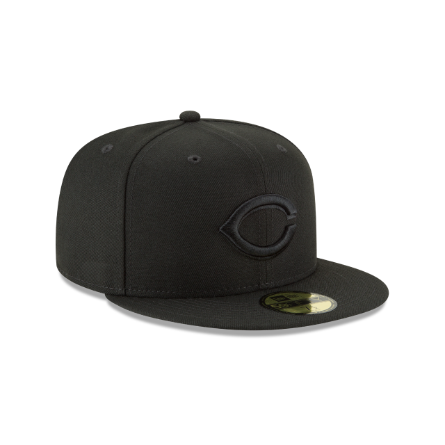 Cincinnati Reds - 59Fifty Basic Black on Black Hat, New Era