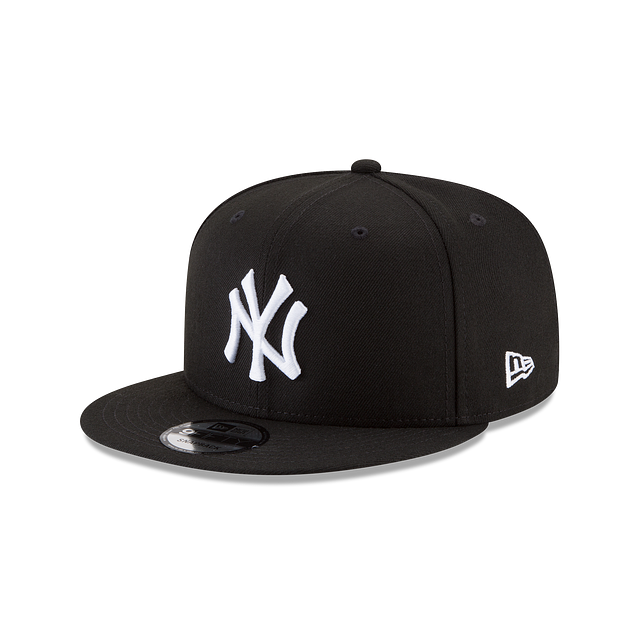 New York Yankees - Basic 9Fifty Snapback Black Hat, New Era