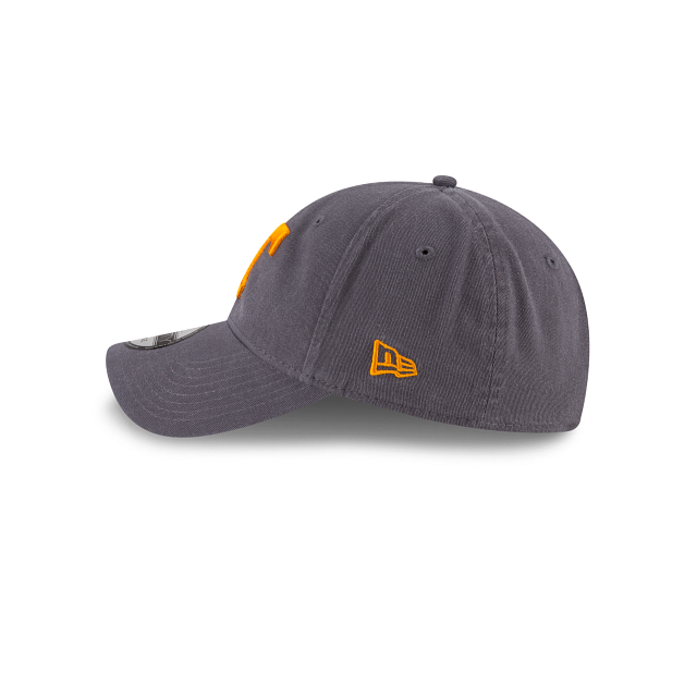 Tennessee Volunteers - Team Core Classic Twill 9Twenty Adjustable Hat, New Era